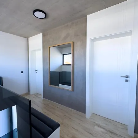 Travertino * Privlaka (Zadar)
