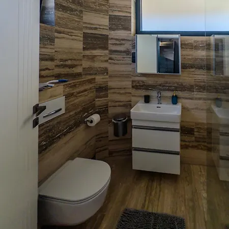Apartment Travertino *