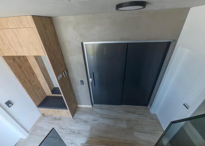 Travertino Apartman