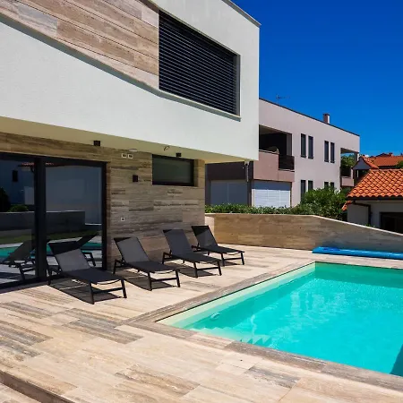 Villa Privlaka Travertino דירה